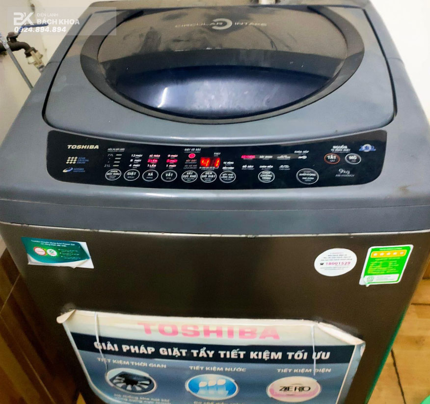 sửa máy giặt cửa trên toshiba