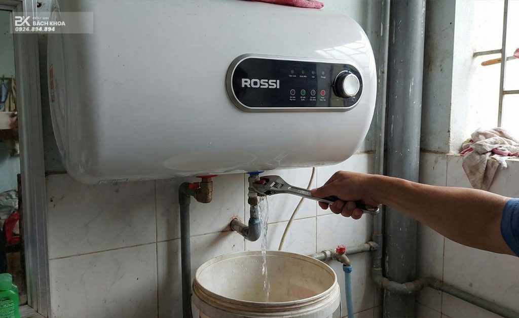 vệ sinh bình nóng lạnh kiến an